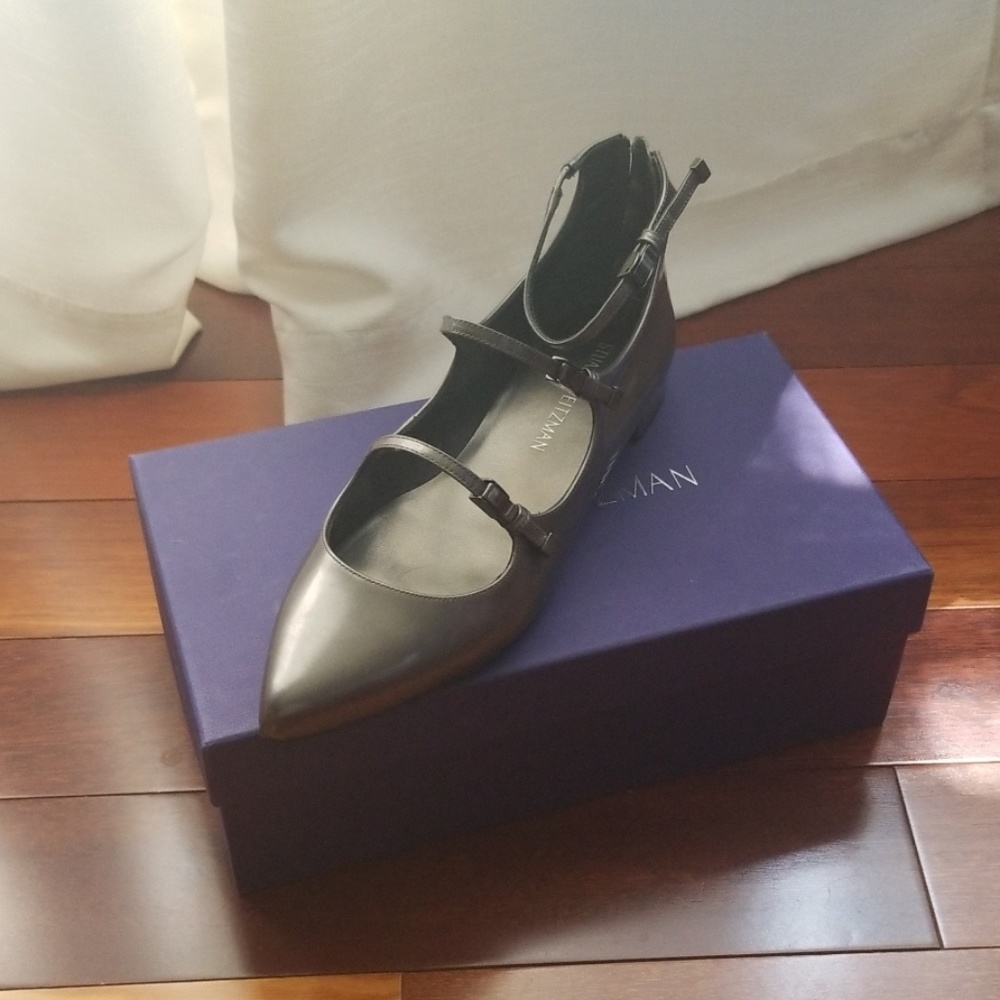 Stuart Weitzman Flippy Bullet Metal Mirror Flats